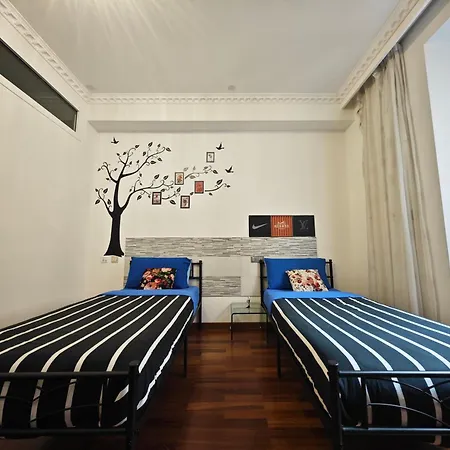 Гостевой дом Francesco Romestay - Casa Vittorio Рим