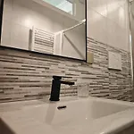 Гостевой дом Francesco Romestay - Casa Vittorio 4*